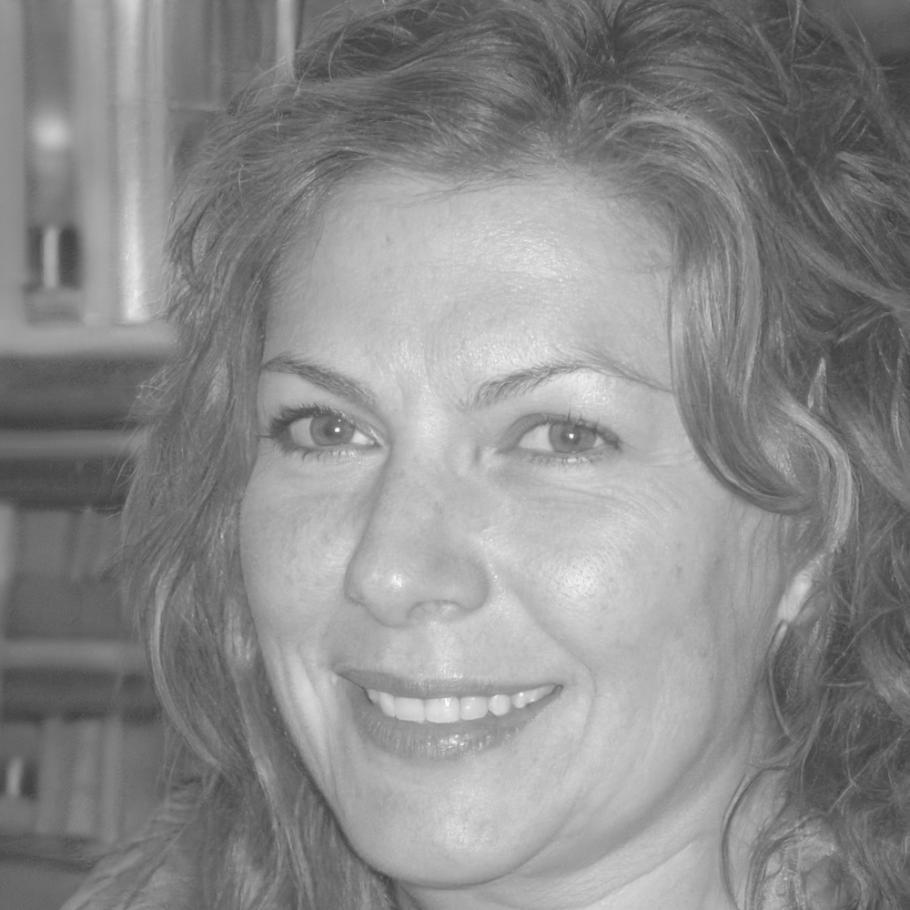 Esperanza Villareal, Directora de Estrategia de Inversión